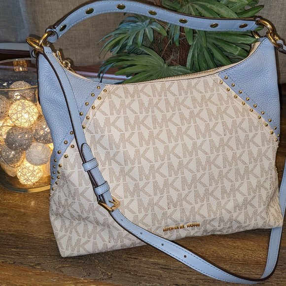 RARE Michael Kors Aria Signature Shoulder Bag. Vanilla & Pale Skye Blue - Picture 3 of 14